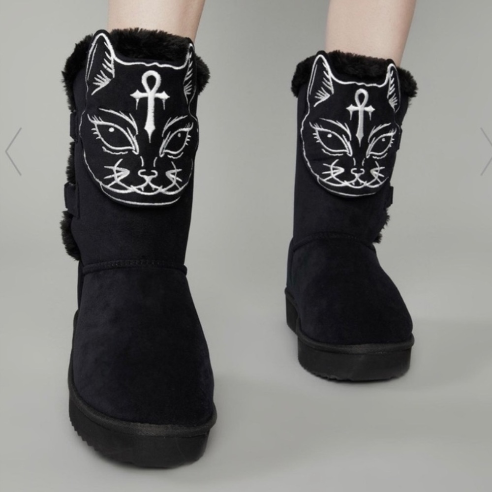 SOLD! Dolls Kill cat ankh booties slippers size 10!!